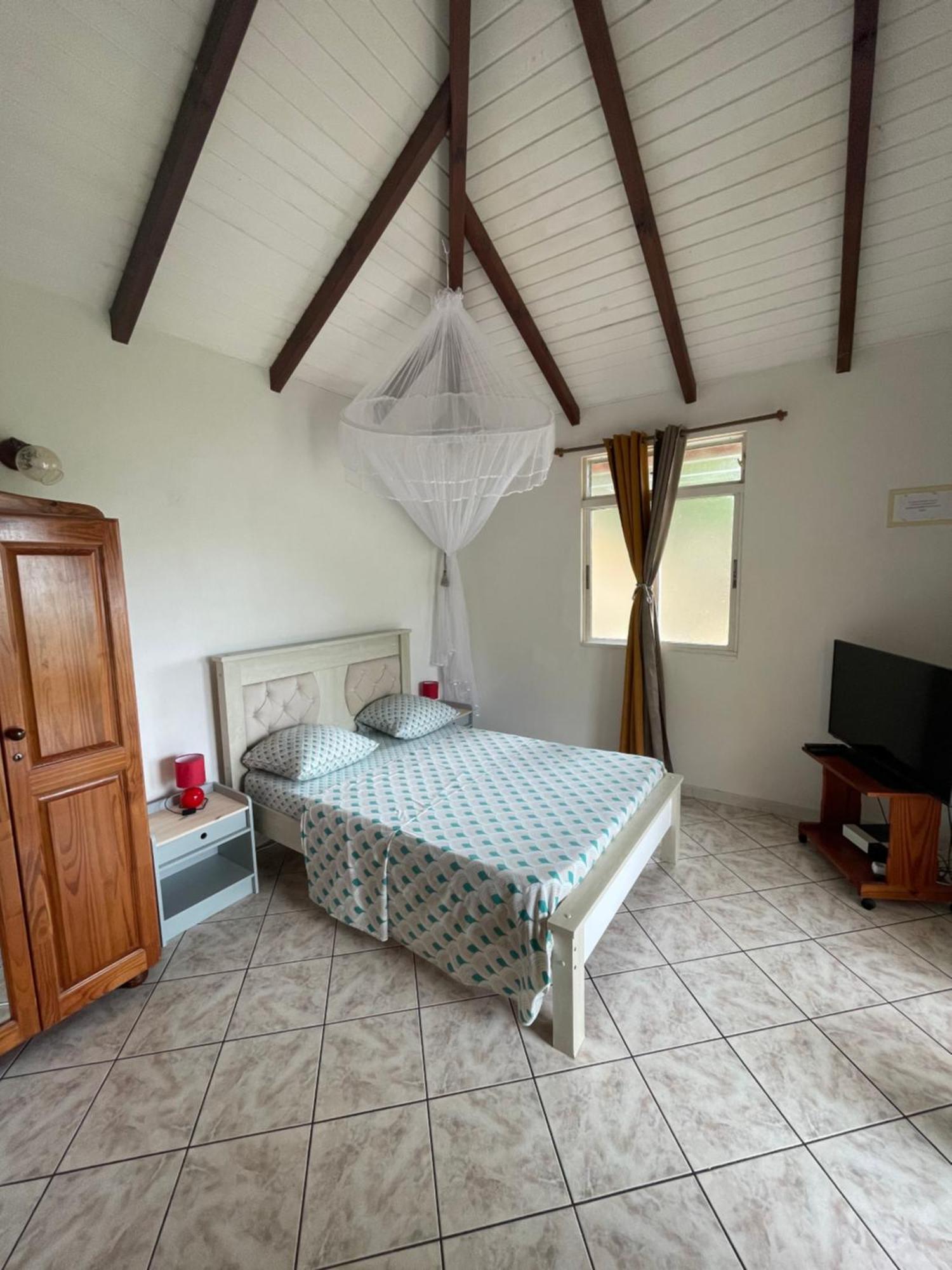 L'Escapade Naturelle ปวงต์-นัวร์ ภายนอก รูปภาพ